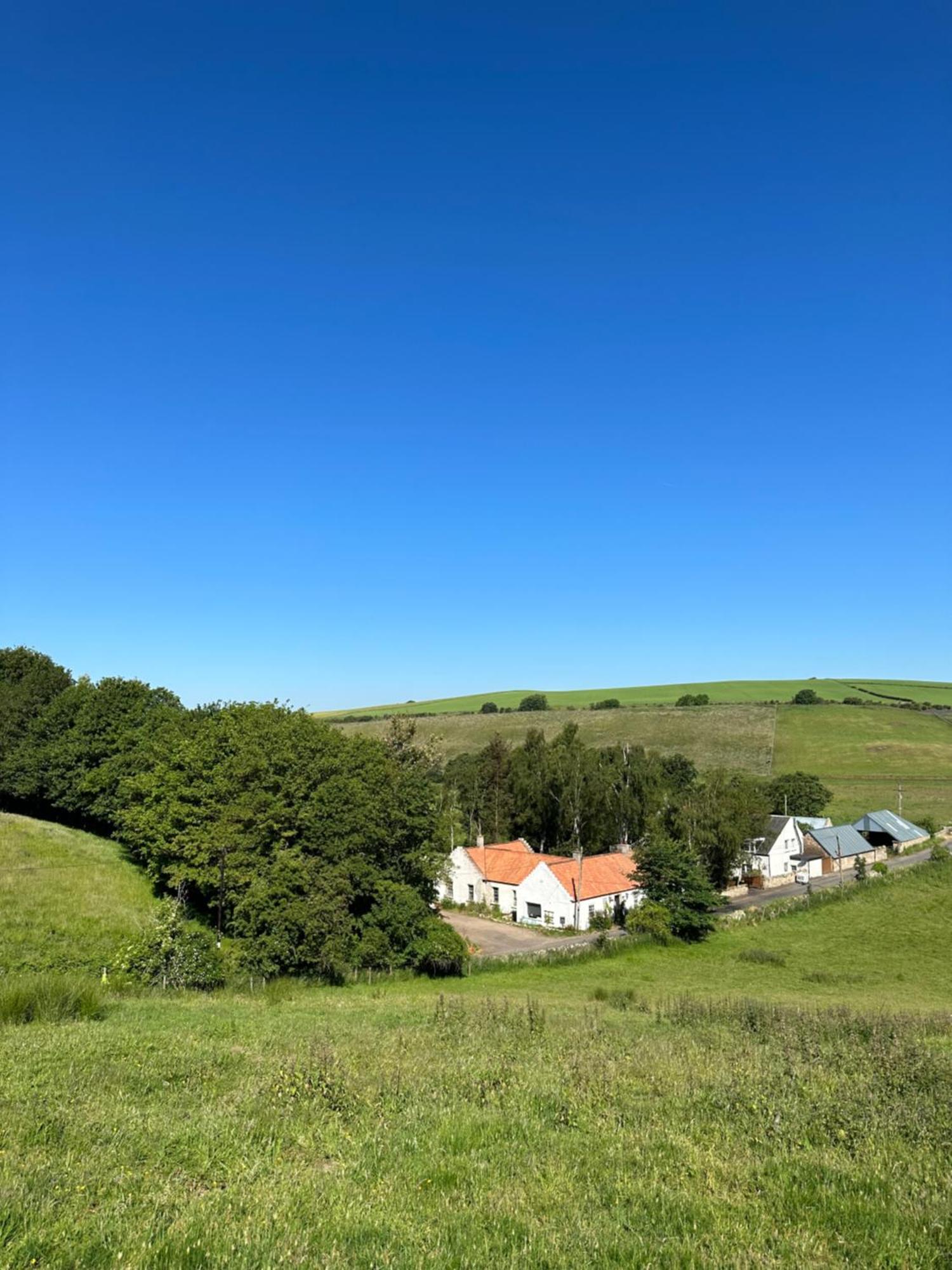 Borthwick Farm Cottage Annex Gorebridge ภายนอก รูปภาพ
